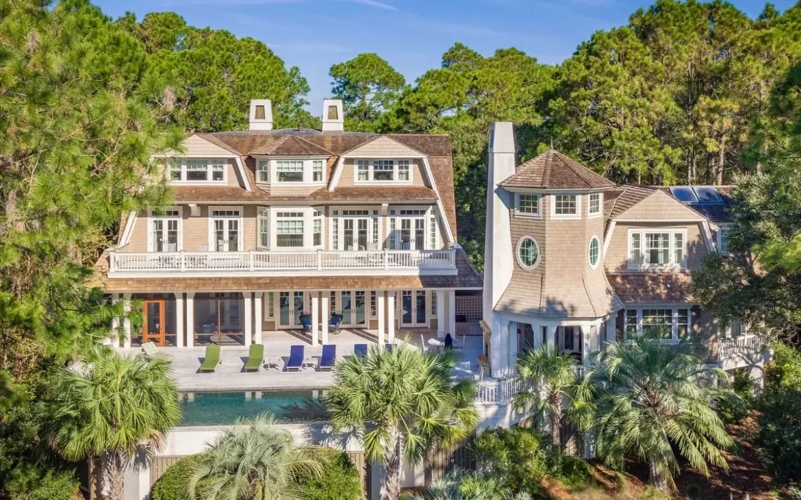 The 109 Flyway Drive vacation home, which is one of the best places to stay on Kiawah Island SC along with other vacation rentals